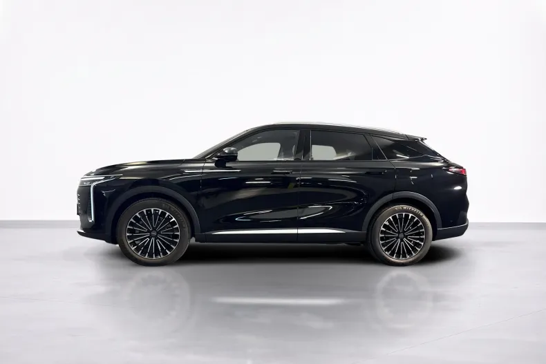 Omoda 9 din 2026 cu 20 km - oferta OMO243670 - foto 2
