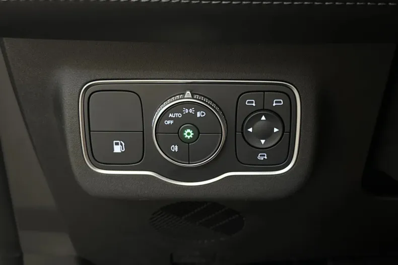 Omoda 9 din 2026 cu 20 km - oferta OMO243670 - foto 14