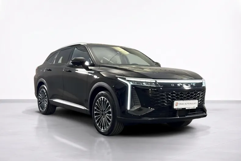 Omoda 9 din 2026 cu 23 km - oferta OMO243671 - foto 7