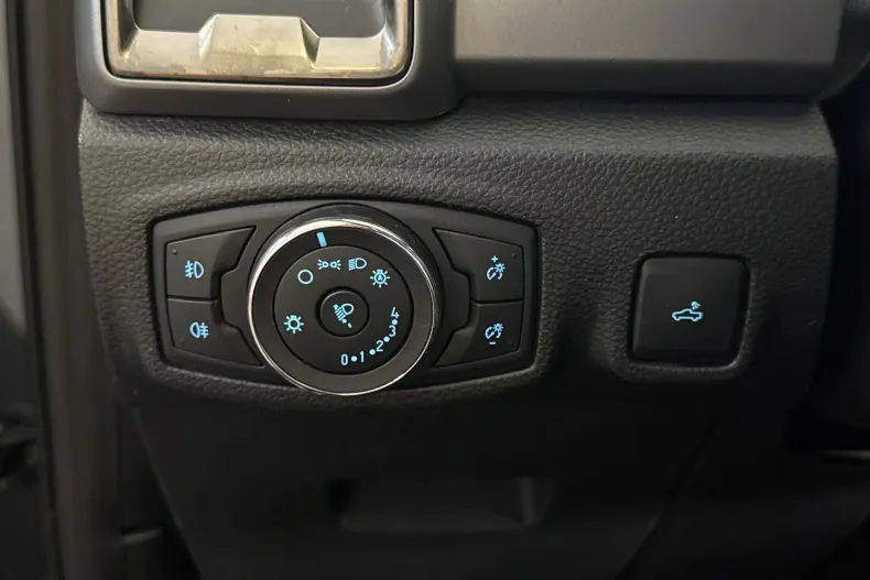 Ford Ranger din 2021 cu 88.774 km - oferta FOR243672 - foto 15