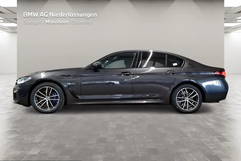 BMW 545 (Seria 5) din 2022 cu 106.683 km - oferta BMW243674 - foto 3