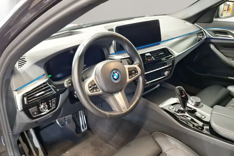 BMW 545 (Seria 5) din 2022 cu 106.683 km - oferta BMW243674 - foto 4