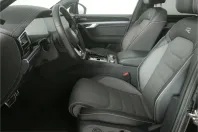 Volkswagen Touareg din 2025 cu 27.608 km - oferta VOL243677 - foto 9