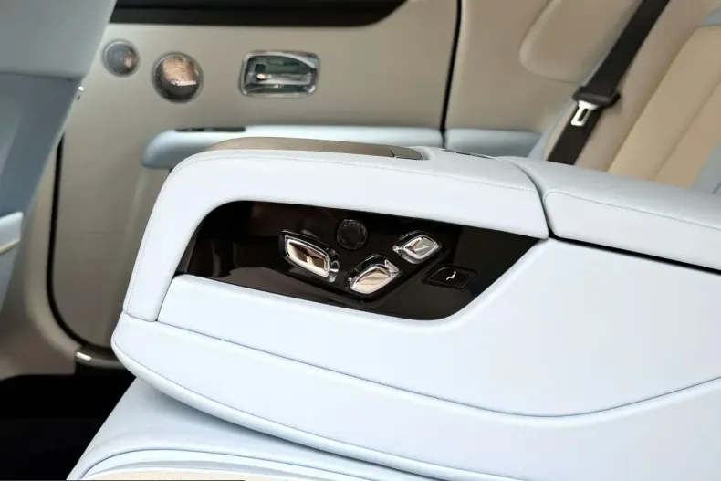 Rolls-Royce Ghost din 2024 cu 8.500 km - oferta ROL243678 - foto 31