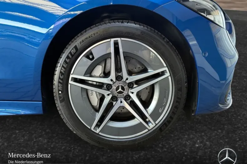 Mercedes-Benz C 300 (Clasa C) din 2025 cu 4.597 km - oferta MER243680 - foto 4