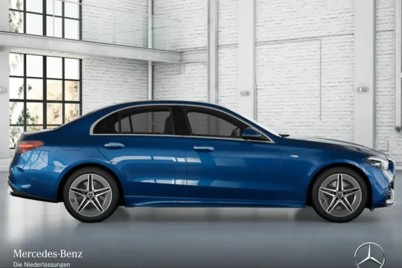 Mercedes-Benz C 300 (Clasa C) din 2025 cu 4.597 km - oferta MER243680 - foto 16