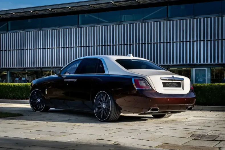 Rolls-Royce Ghost din 2023 cu 15.535 km - oferta ROL243682 - foto 2