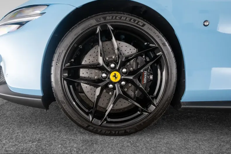 Ferrari Roma din 2024 cu 1.500 km - oferta FER243684 - foto 4