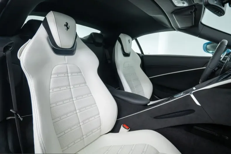 Ferrari Roma din 2024 cu 1.500 km - oferta FER243684 - foto 19