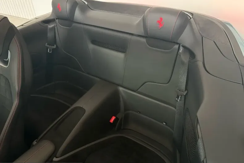 Ferrari Roma din 2025 cu 1.300 km - oferta FER243685 - foto 20