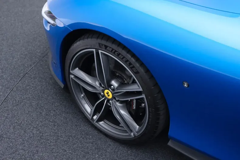 Ferrari Roma din 2024 cu 2.400 km - oferta FER243686 - foto 30
