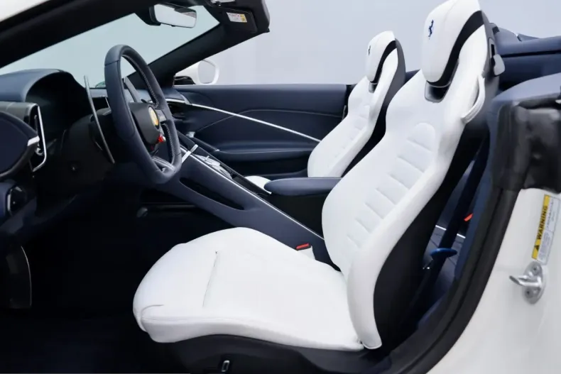 Ferrari Roma din 2025 cu 1.500 km - oferta FER243688 - foto 11