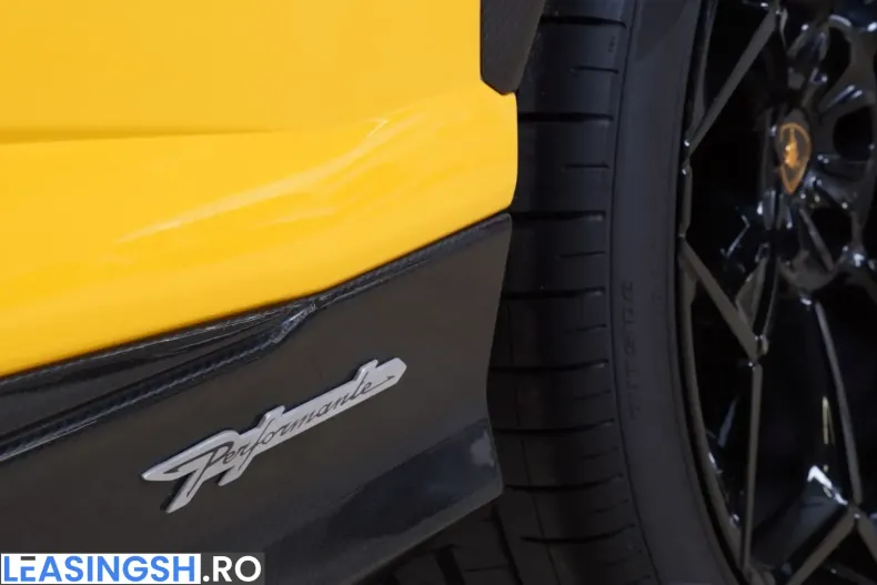 Lamborghini Urus din 2025 cu 5.399 km - oferta LAM243693 - foto 14