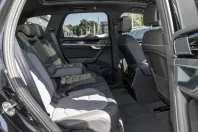 Volkswagen Touareg din 2025 cu 9.999 km - oferta VOL243695 - foto 6
