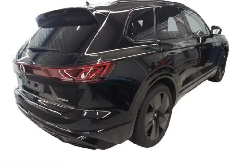 Volkswagen Touareg din 2025 cu 17.320 km - oferta VOL243708 - foto 3