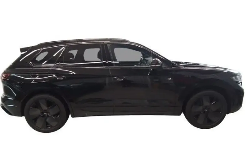 Volkswagen Touareg din 2025 cu 17.320 km - oferta VOL243708 - foto 4