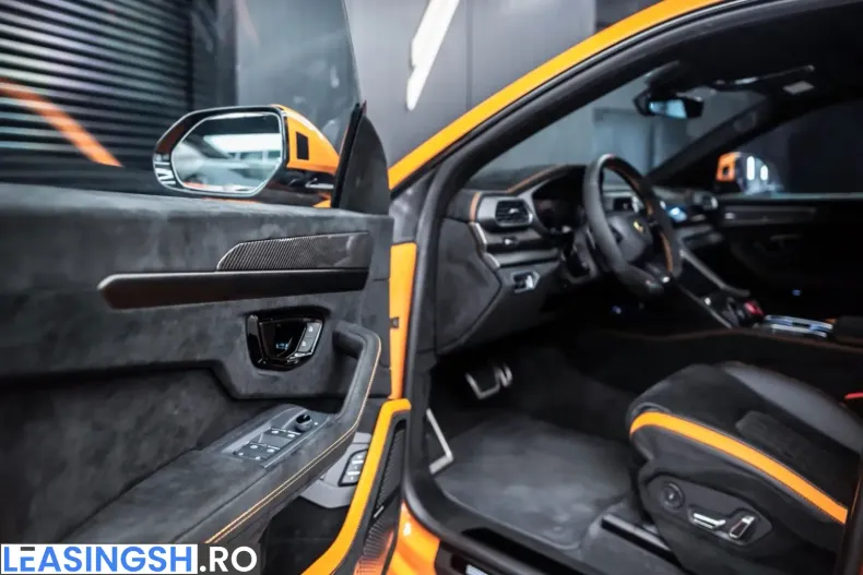 Lamborghini Urus din 2025 cu 8.500 km - oferta LAM243712 - foto 21