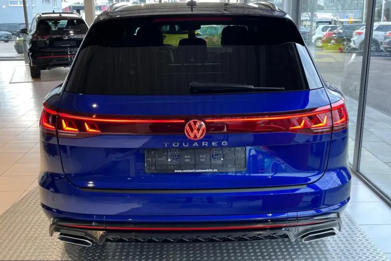 Volkswagen Touareg din 2025 cu 24.972 km - oferta VOL243715 - foto 4