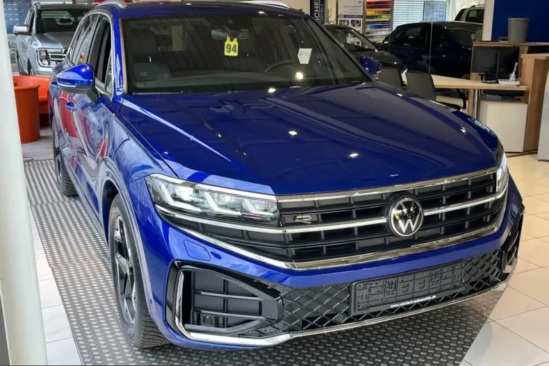 Volkswagen Touareg din 2025 cu 24.972 km - oferta VOL243715 - foto 19