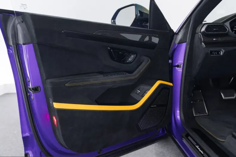 Lamborghini Urus din 2025 cu 12.500 km - oferta LAM243719 - foto 28