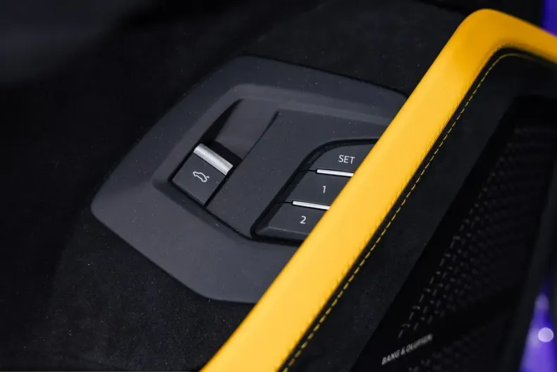 Lamborghini Urus din 2025 cu 12.500 km - oferta LAM243719 - foto 31