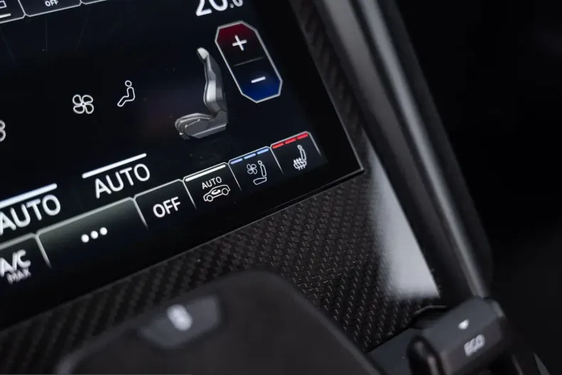 Lamborghini Urus din 2025 cu 12.500 km - oferta LAM243719 - foto 49