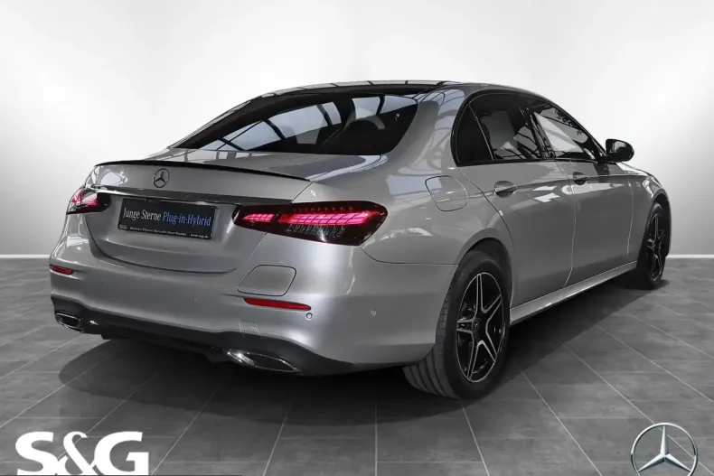 Mercedes-Benz E 300 (Clasa E) din 2021 cu 60.680 km - oferta MER243722 - foto 2