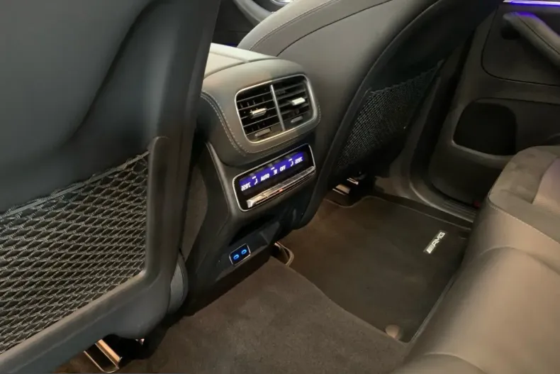 Mercedes-Benz GLE 53 AMG (Clasa GLE) din 2025 cu 9.472 km - oferta MER243724 - foto 16
