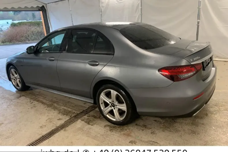 Mercedes-Benz E 300 (Clasa E) din 2021 cu 90.000 km - oferta MER243725 - foto 8