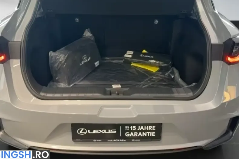 Lexus LBX din 2026 cu 51 km - oferta LEX243726 - foto 9