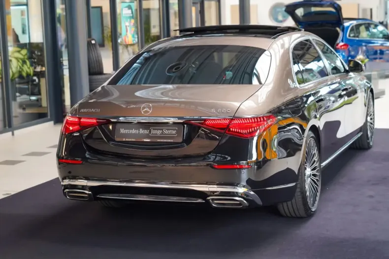 Mercedes-Benz S 680 (Clasa S) din 2024 cu 15.327 km - oferta MER243728 - foto 4