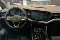 Volkswagen Touareg din 2024 cu 89.000 km - oferta VOL243731 - foto 12