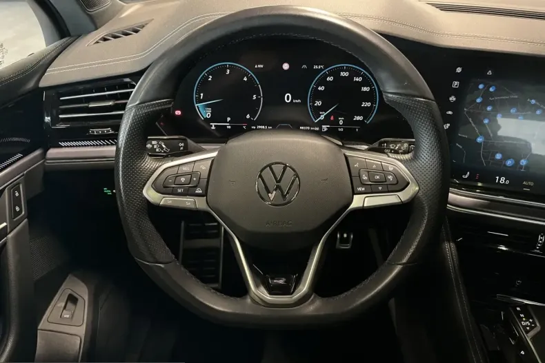 Volkswagen Touareg din 2024 cu 89.000 km - oferta VOL243731 - foto 13
