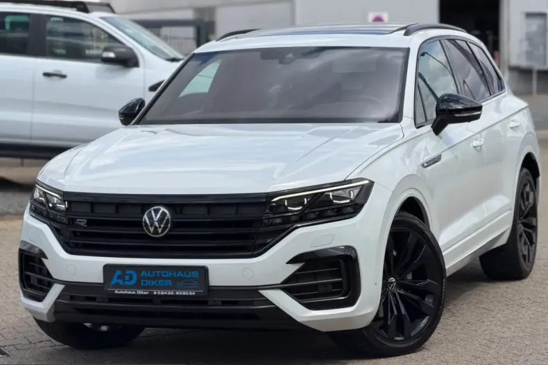 Volkswagen Touareg din 2023 cu 135.082 km - oferta VOL243733 - foto 1