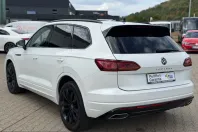 Volkswagen Touareg din 2023 cu 135.082 km - oferta VOL243733 - foto 5