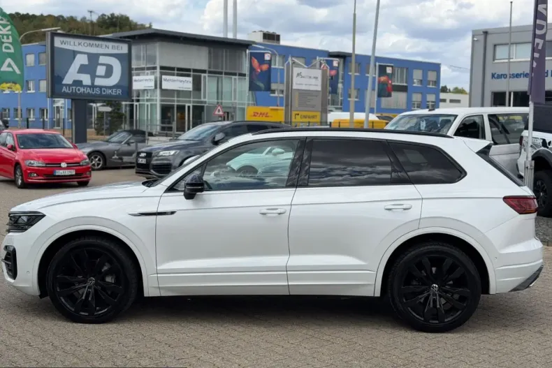Volkswagen Touareg din 2023 cu 135.082 km - oferta VOL243733 - foto 6