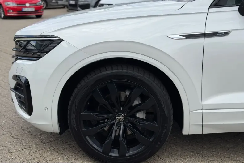 Volkswagen Touareg din 2023 cu 135.082 km - oferta VOL243733 - foto 8
