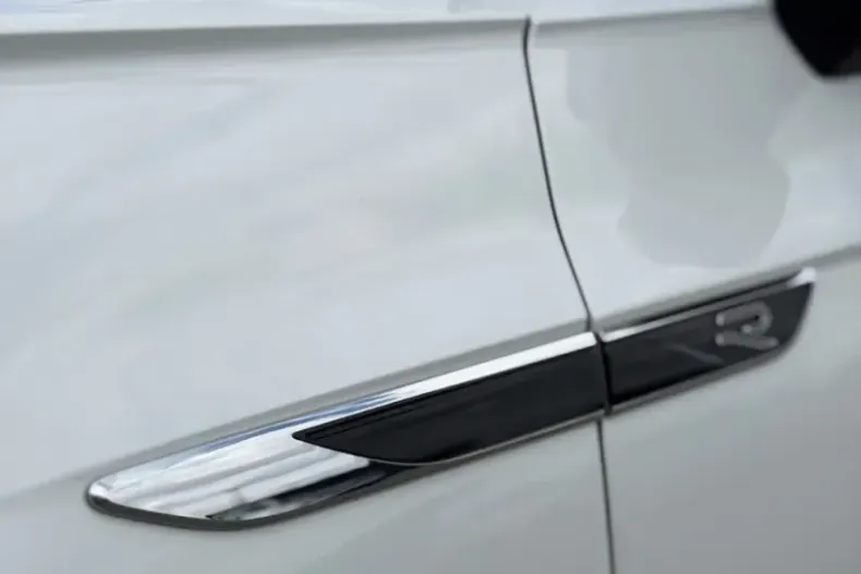 Volkswagen Touareg din 2023 cu 135.082 km - oferta VOL243733 - foto 12