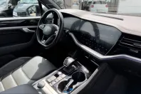 Volkswagen Touareg din 2023 cu 135.082 km - oferta VOL243733 - foto 29