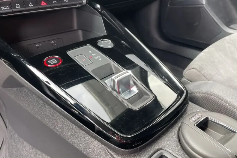 Audi RS3 din 2024 cu 51.041 km - oferta AUD243736 - foto 19