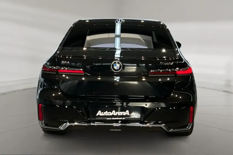 BMW 740 (Seria 7) din 2025 cu 17.540 km - oferta BMW243738 - foto 5