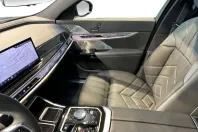 BMW 740 (Seria 7) din 2025 cu 17.540 km - oferta BMW243738 - foto 10