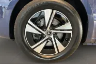 Mercedes-Benz EQV (Clasa V) din 2025 cu 18.731 km - oferta MER243740 - foto 8