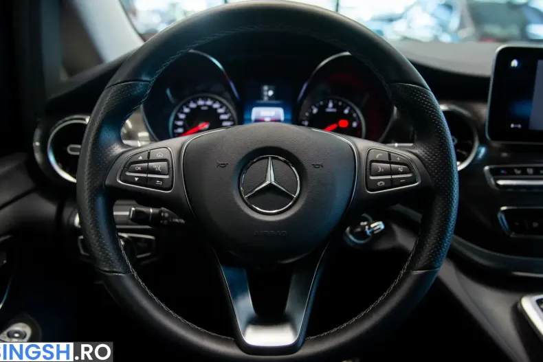 Mercedes-Benz V 300 (Clasa V) din 2023 cu 64.516 km - oferta MER243742 - foto 17