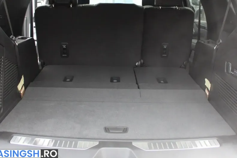 Chevrolet Tahoe din 2023 cu 33.925 km - oferta CHE243744 - foto 14