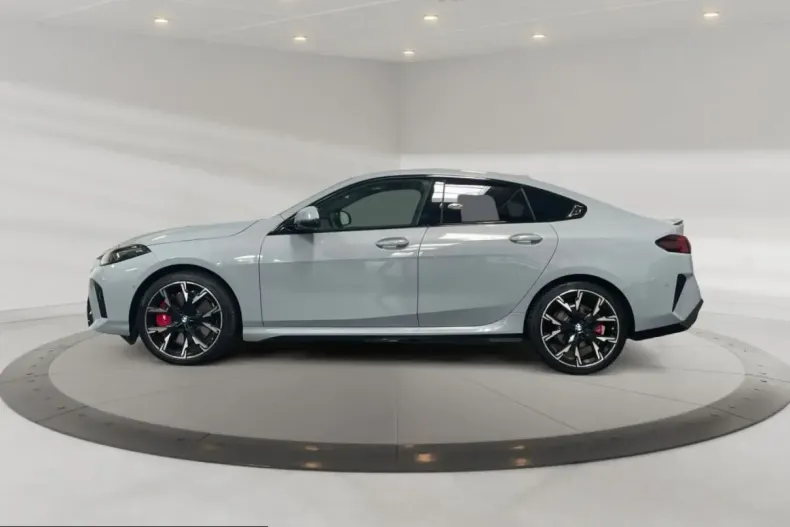 BMW 220 (Seria 2) din 2025 cu 13.260 km - oferta BMW243745 - foto 3