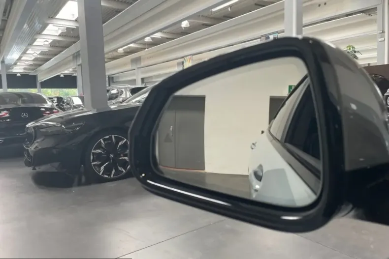 BMW 220 (Seria 2) din 2025 cu 13.260 km - oferta BMW243745 - foto 18