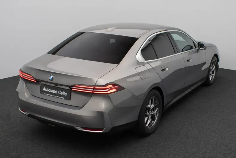 BMW 520 (Seria 5) din 2024 cu 45.988 km - oferta BMW243749 - foto 7