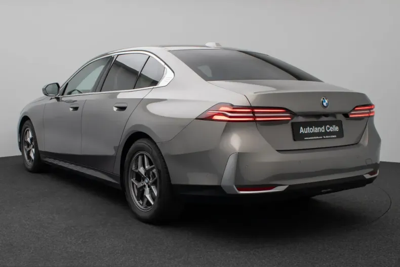 BMW 520 (Seria 5) din 2024 cu 45.988 km - oferta BMW243749 - foto 9