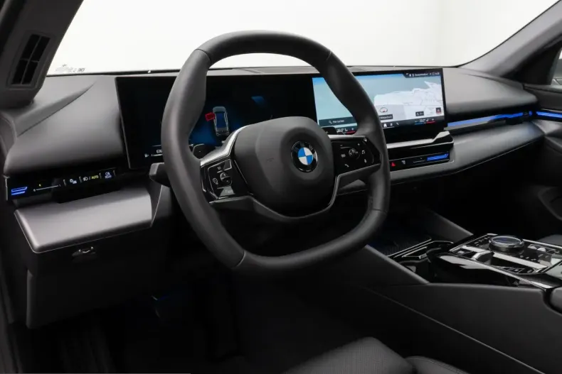 BMW 520 (Seria 5) din 2024 cu 45.988 km - oferta BMW243749 - foto 20